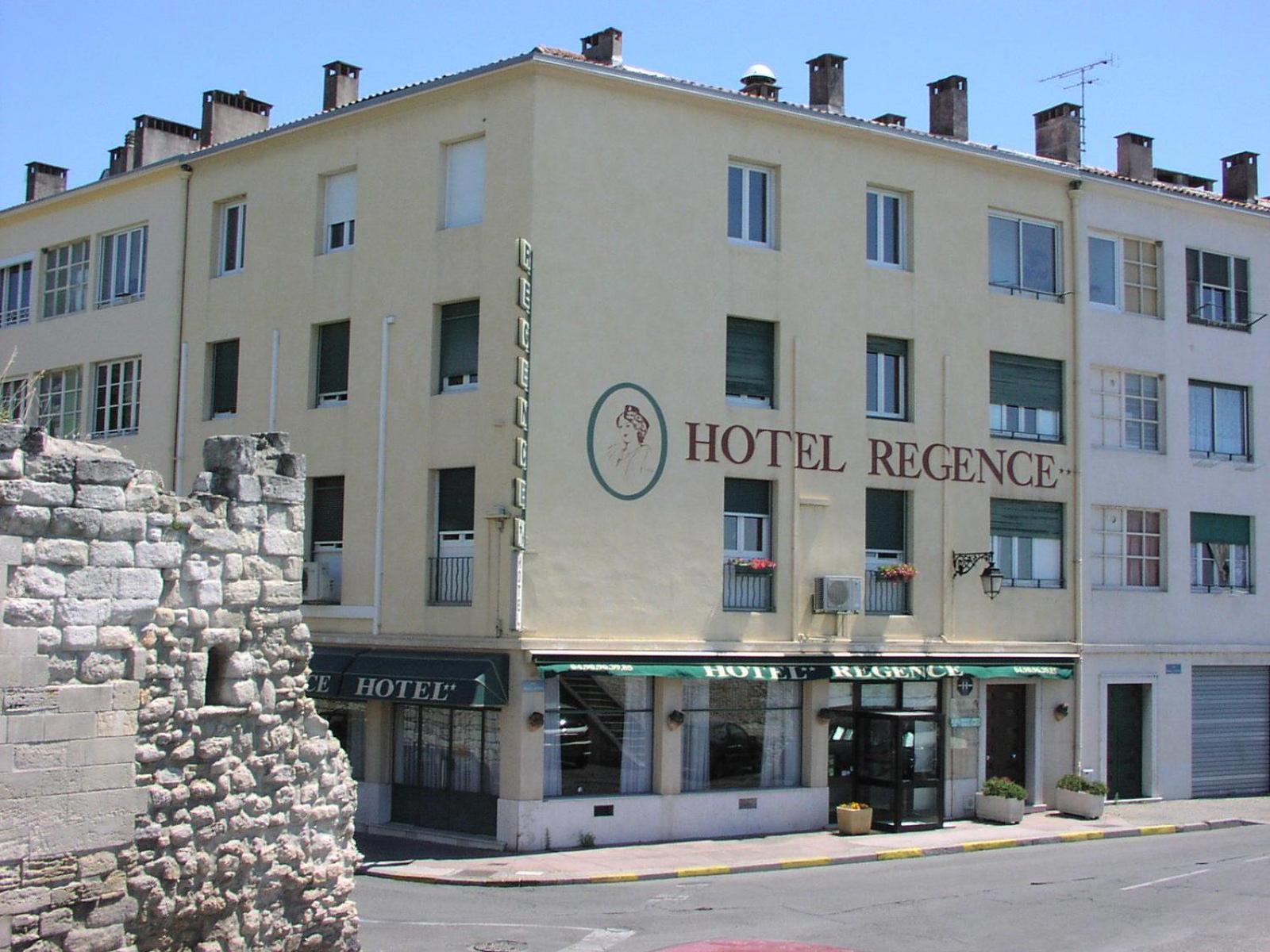Le Regence Hotel Arles Ngoại thất bức ảnh